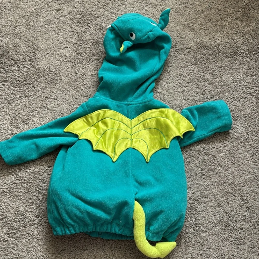 Carter’s 12 month dragon Halloween costume hooded wings tail one piece warm